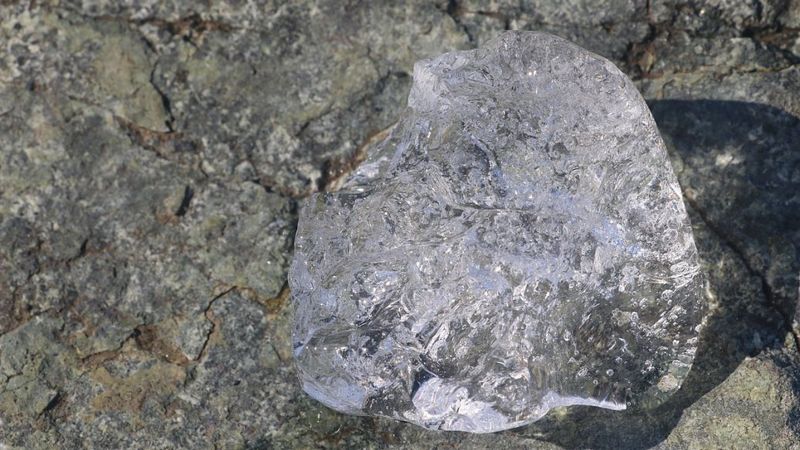 磷礦浮選起泡什么原因，磷礦浮選消泡劑如何使用？