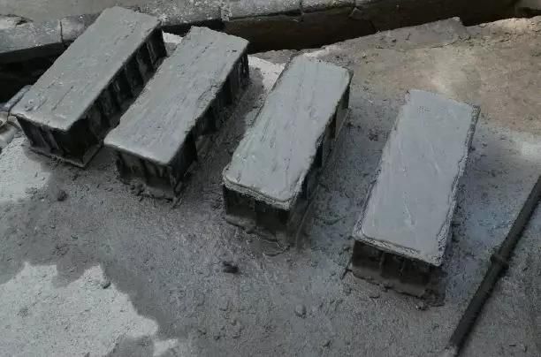 安陽消泡劑-河南安陽鄭小姐混凝土外加劑消泡劑使用和應用案例