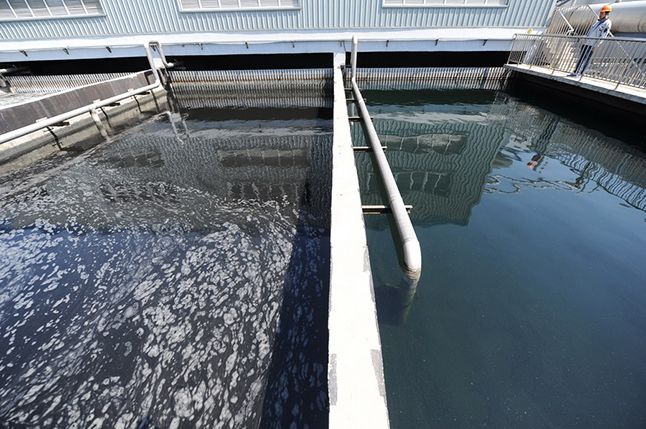 造紙白水池起泡怎么辦，可以用造紙白水池消泡劑嗎？