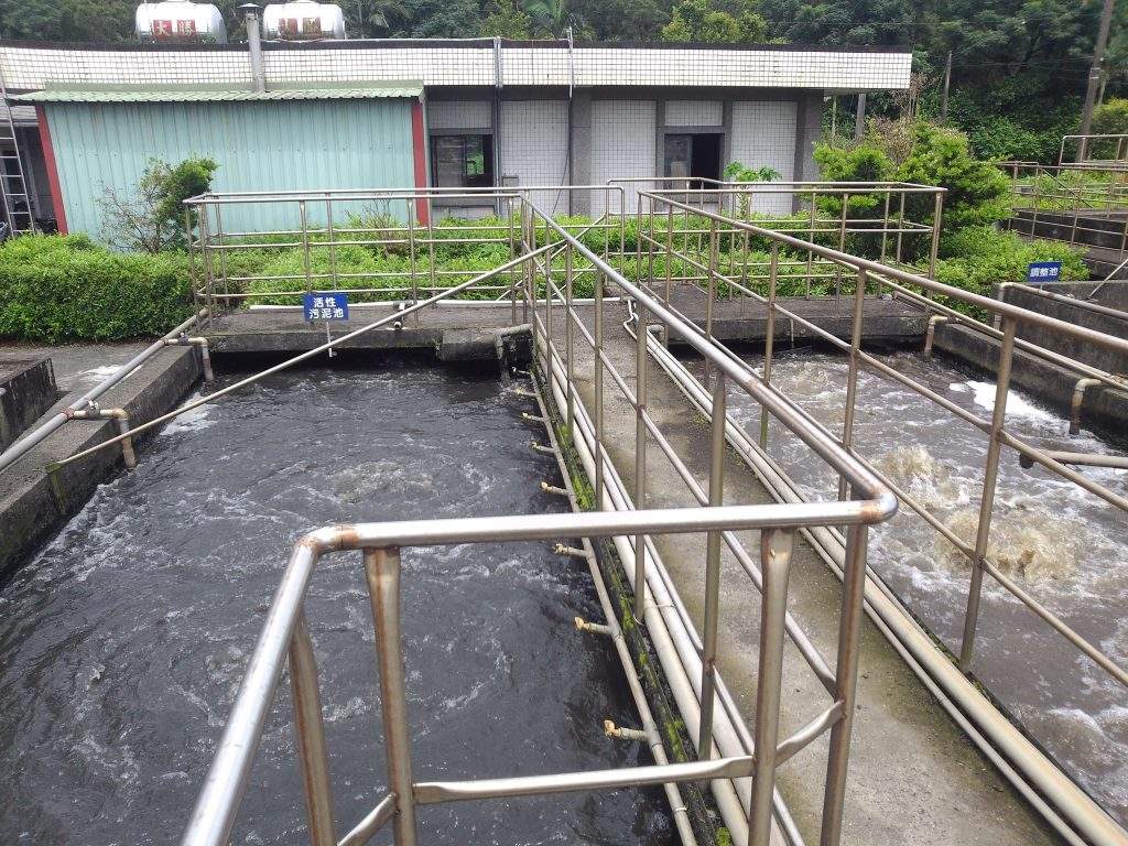 烏魯木齊消泡劑-新疆烏魯木齊陳先生污泥池有機硅消泡劑使用案例